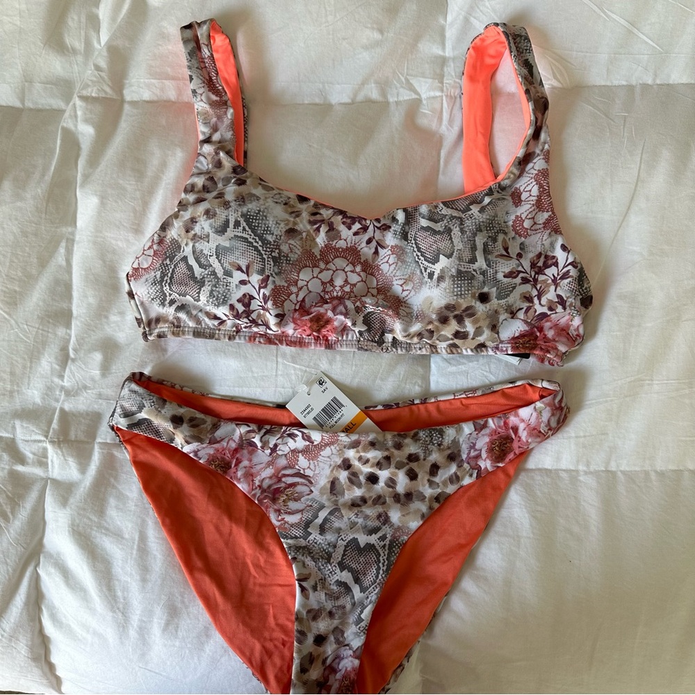 Soluna bikini - NWT